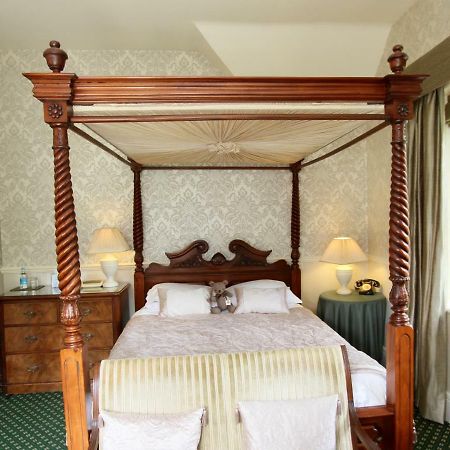 Rylstone Manor Hotel Shanklin Bagian luar foto