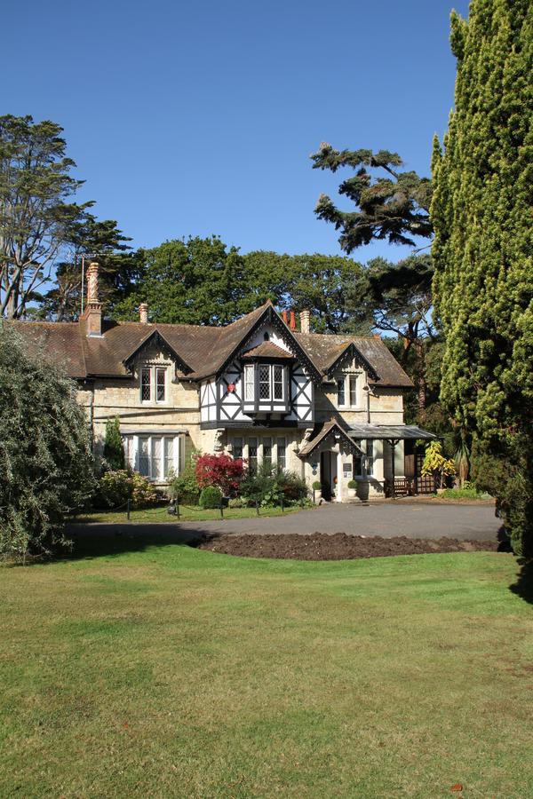 Rylstone Manor Hotel Shanklin Bagian luar foto