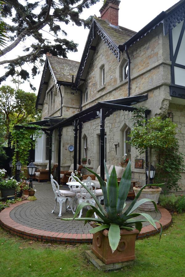 Rylstone Manor Hotel Shanklin Bagian luar foto