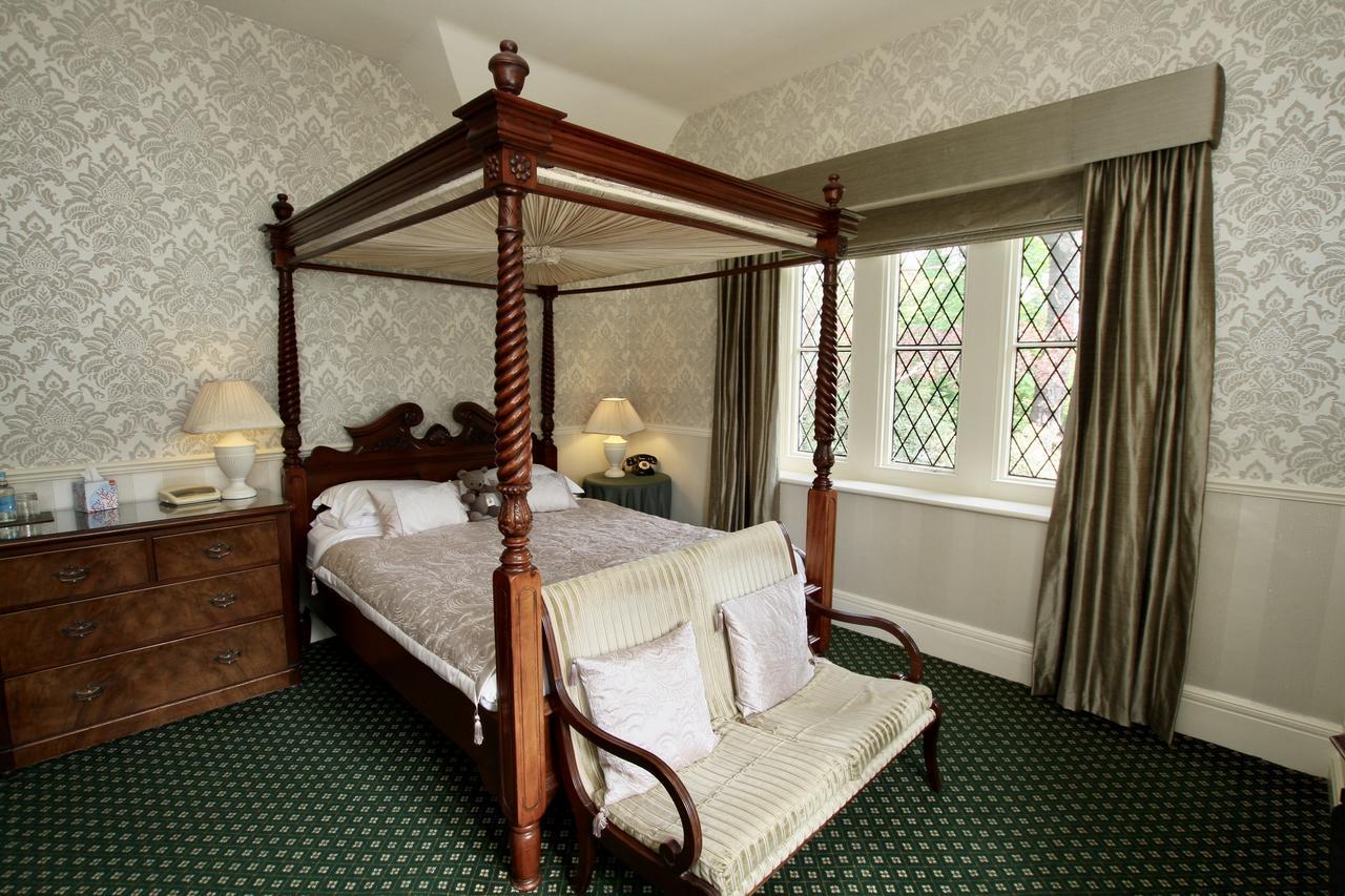 Rylstone Manor Hotel Shanklin Bagian luar foto