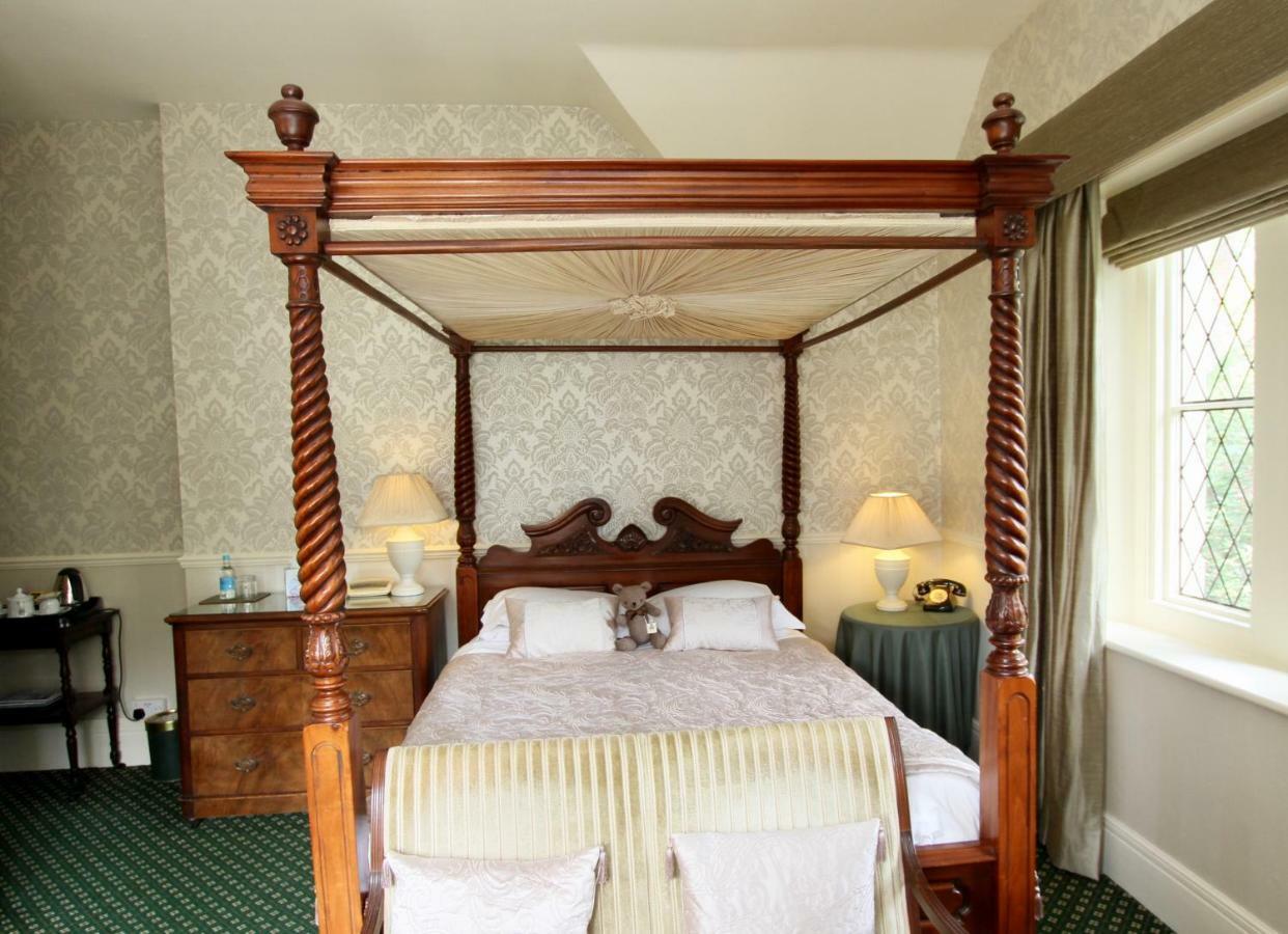 Rylstone Manor Hotel Shanklin Bagian luar foto
